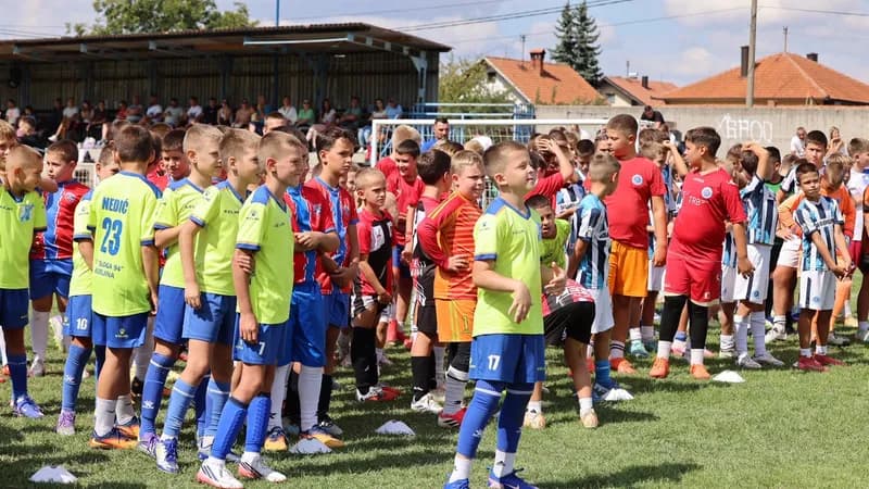 ugljevik epicentar dječijeg fudbala: otvoren 7. međunarodni turnir „trofej ugljevika 2026“